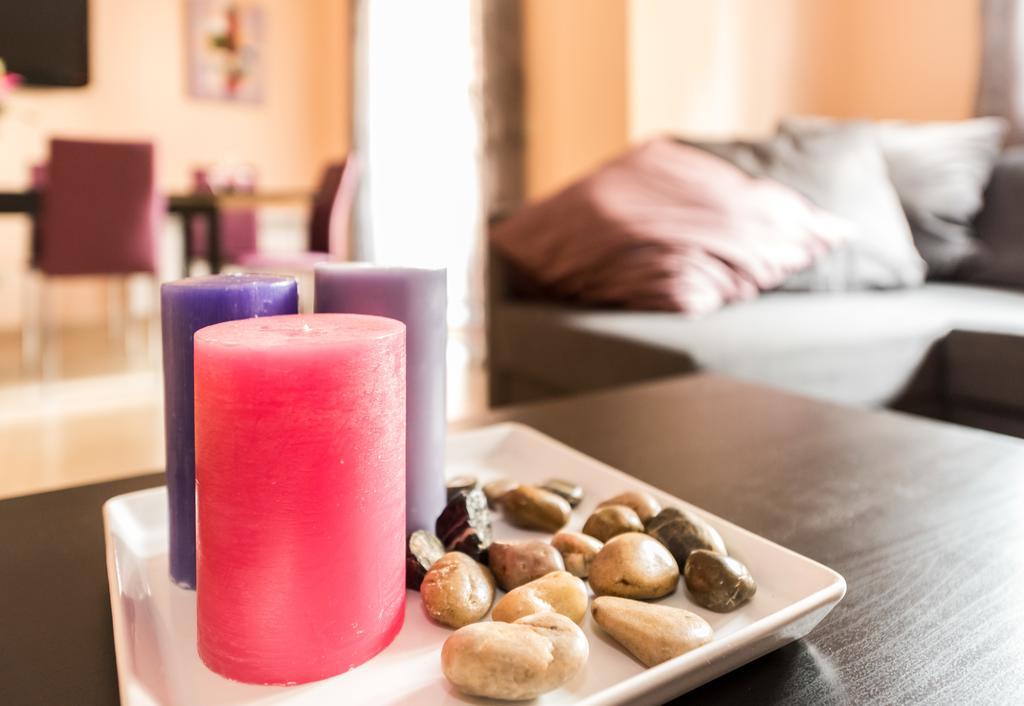 Apartamentos Madrid Xxxiii - Alojamiento De Temporada ภายนอก รูปภาพ